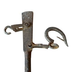 Materials of yesteryear: ANTIQUE BALANCE H102.5