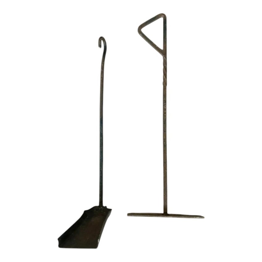 Materials of yesteryear: SHOVEL AND ASH PULLER SET IRONWORK