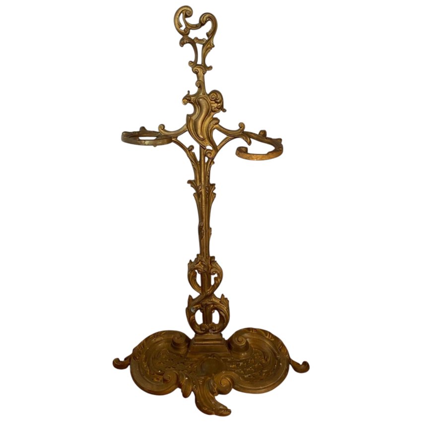 Materials of yesteryear: BRASS SERVANT H65