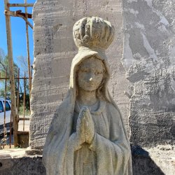 Materials of yesteryear: STATUE OF THE VIRGIN CROWN GM