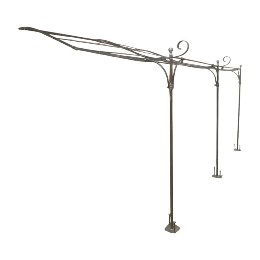 Materials of yesteryear: PROVENCAL IRON TRELLIS (HALF PERGOLA) H250
