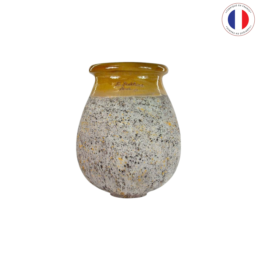 Materials of yesteryear: BIOT JAR WITH YELLOW COLLAR H70