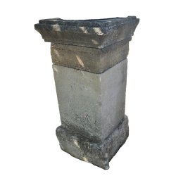 Materials of yesteryear: ANCIENT STONE PILLAR H108