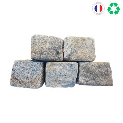 Materials of yesteryear: OLD STREET PAVERS 20-15CM