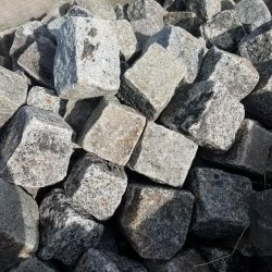 Materials of yesteryear: OLD GRANITE STREET PAVERS 10CM