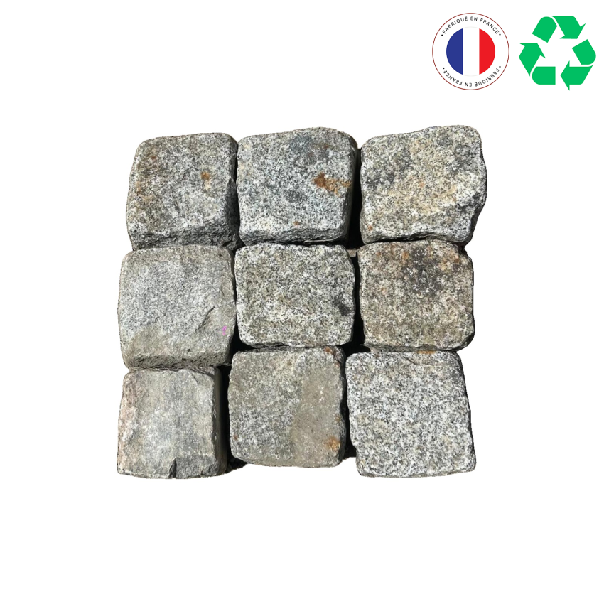 Materials of yesteryear: OLD GRANITE PAVING STONE 15X15