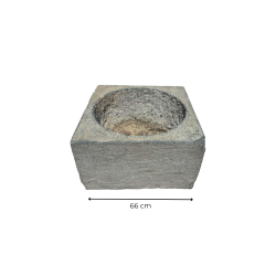Materials of yesteryear: SQUARE STONE TANK H36