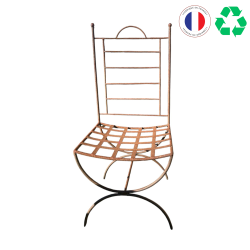 Materials of yesteryear: QUADRILLED IRON CHAIR H107