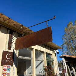 IRON SIGN