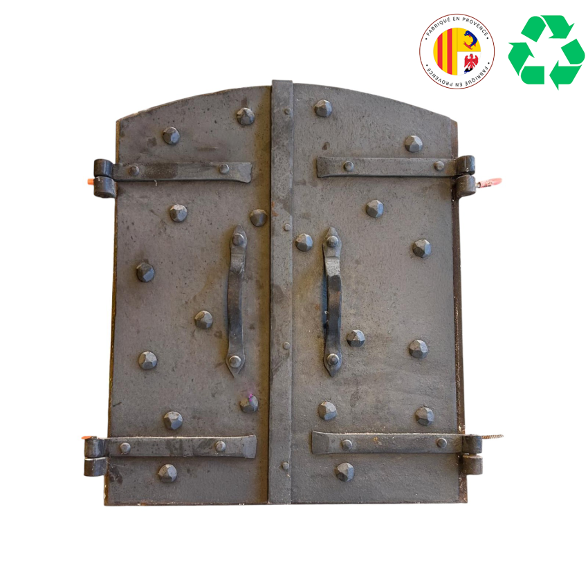 Matériaux d'antan : PORTE DE FOUR EN FONTE H62