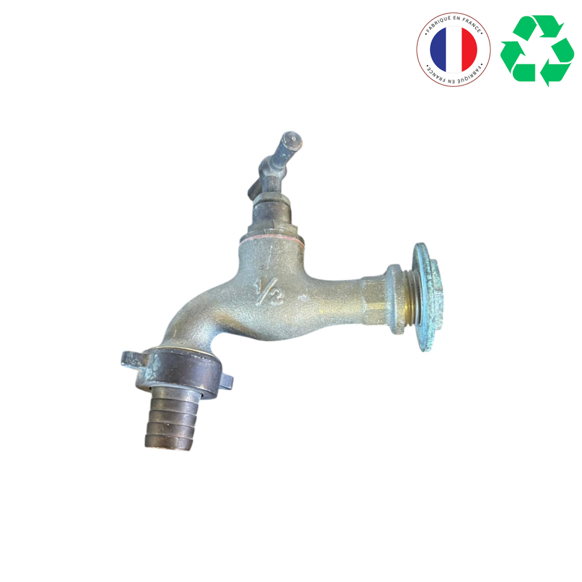 Matériaux d'antan : ROBINET ANCIEN