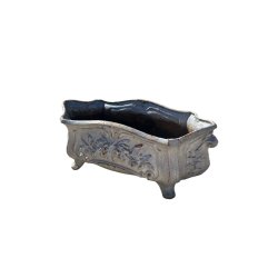 Matériaux d'antan : JARDINIERE ANCIENNE EN FONTE H17