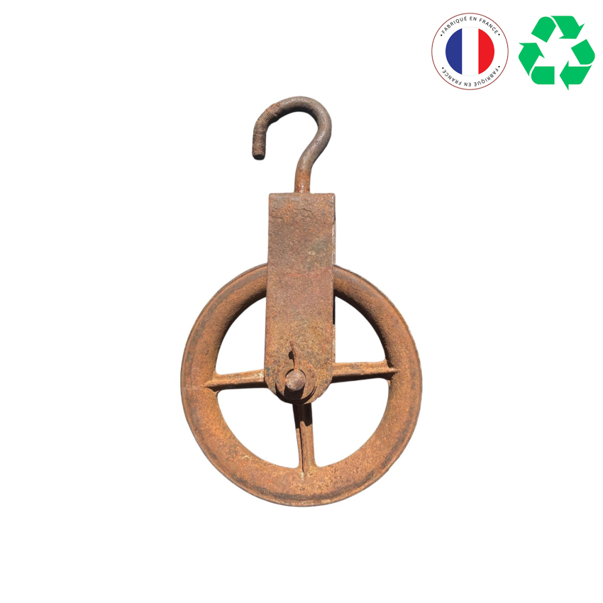 Matériaux d'antan : POULIE DE PUIT ANCIENNE H43