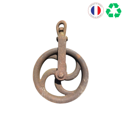 Matériaux d'antan : POULIE DE PUIT ANCIENNE H50