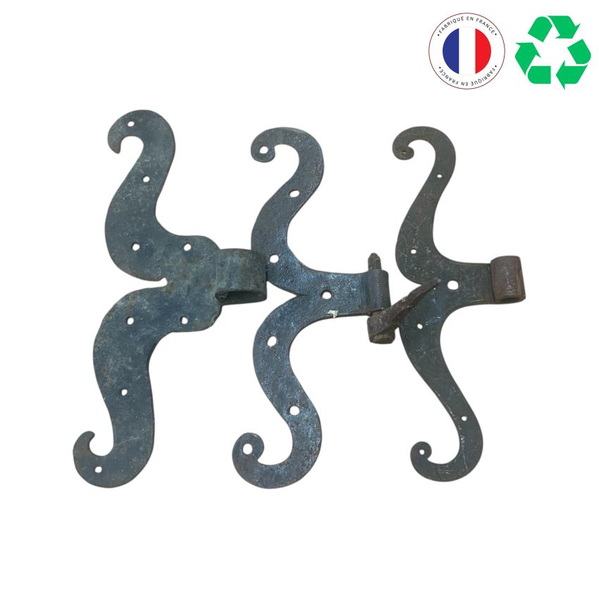 Matériaux d'antan : GRANDE PENTURE MOUSTACHE