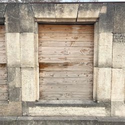 Materials of yesteryear: STONE WINDOW FRAME H153
