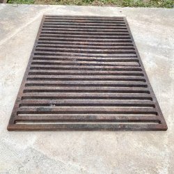 Materials of yesteryear: LOG HOLDER L69