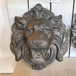 Materials of yesteryear: LION'S HEAD MASCARON IN CAST IRON H30
