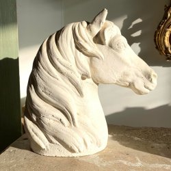 Materials of yesteryear: HORSE HEAD H43
